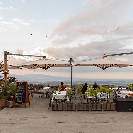 奇维泰拉中·因瓦尔迪 Foro Osteria Imperfetta酒店 外观 照片